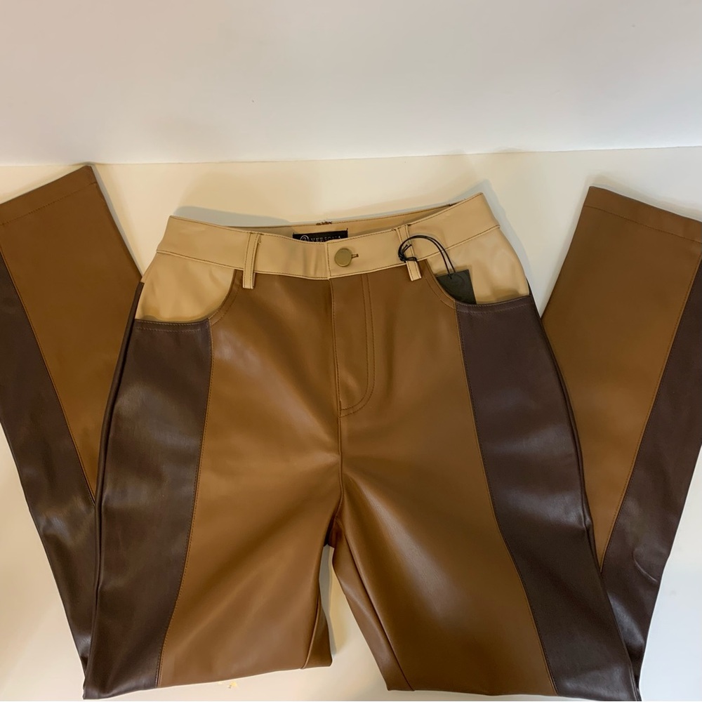 NWT Versona Multi-colored 4 Pocket Faux Leather Pants
